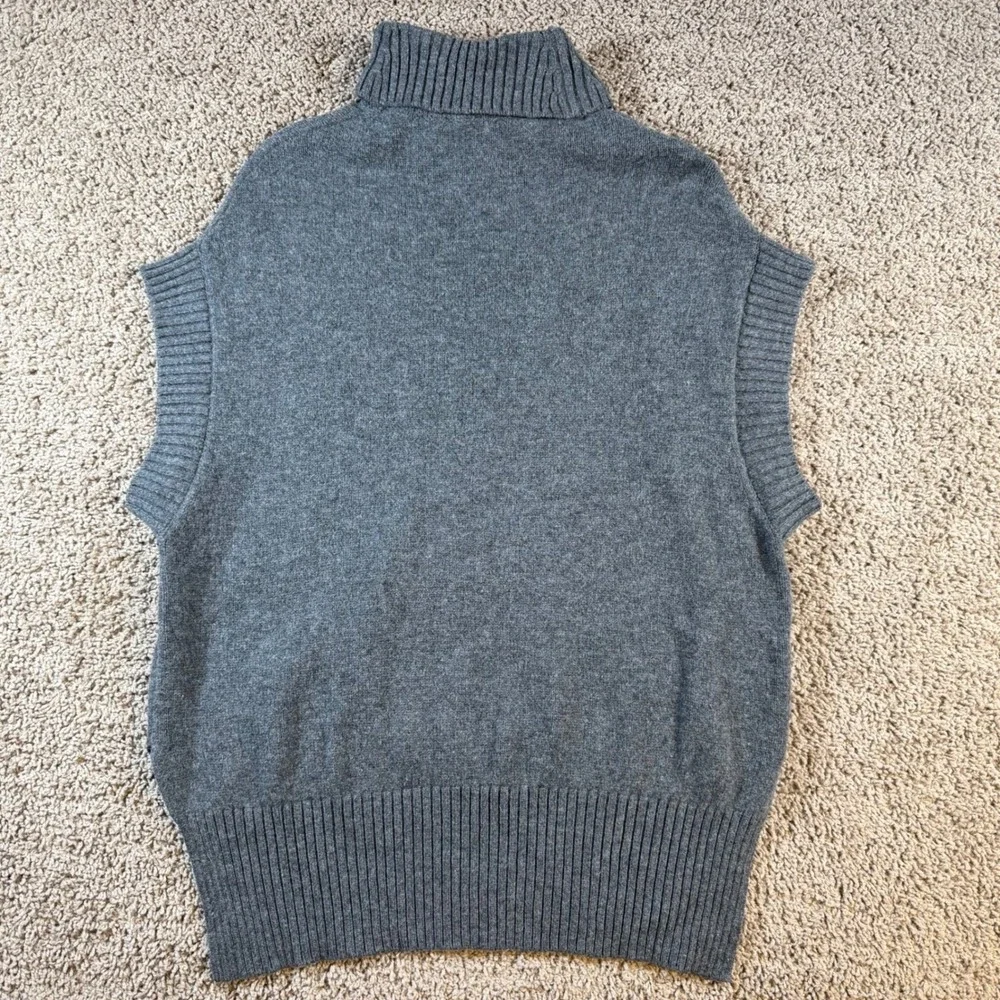 Turtleneck Sleeveless Sweater Vest XS Small layering preppy Gray  Neutral Womens